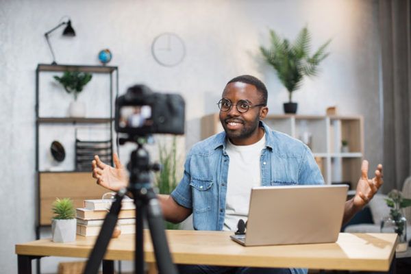 5-raisons-pour-utiliser-la-vidéo-dans-les-RH